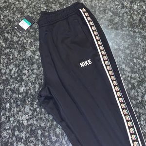 Nike Swoosh Jogger Sweatpants Men’s Sz XL